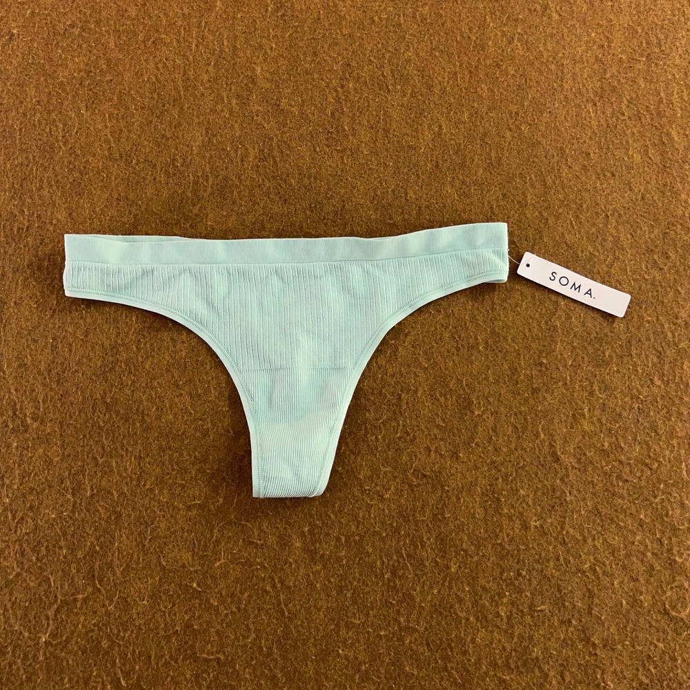 Soma Womens Medium Eucalyptus Green Seamless Ribbed Thong Underwear NWT